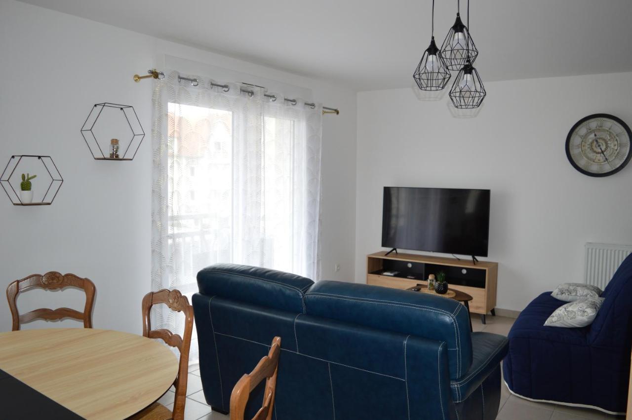 Appartement Spacieux Avec Balcon - A 50M De La Plage Courseulles-sur-Mer Exteriér fotografie